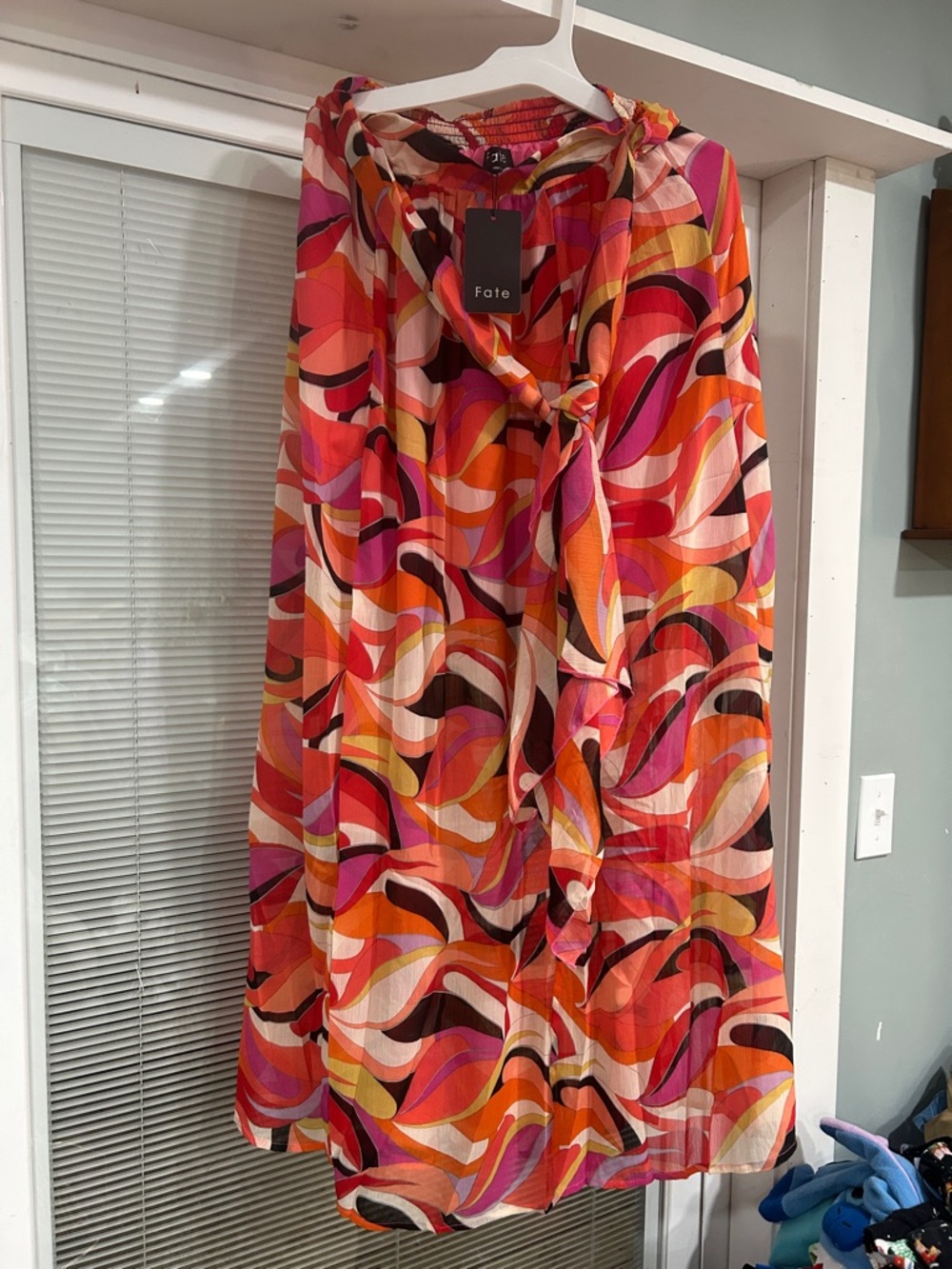 Fate Bold Swirl Print Tie-belt skirt in Pink, Orange and Cream